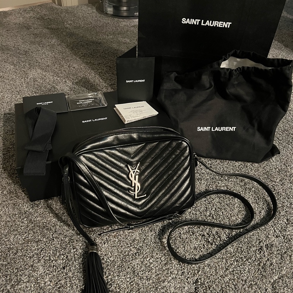 Yves Saint Laurent Handbag